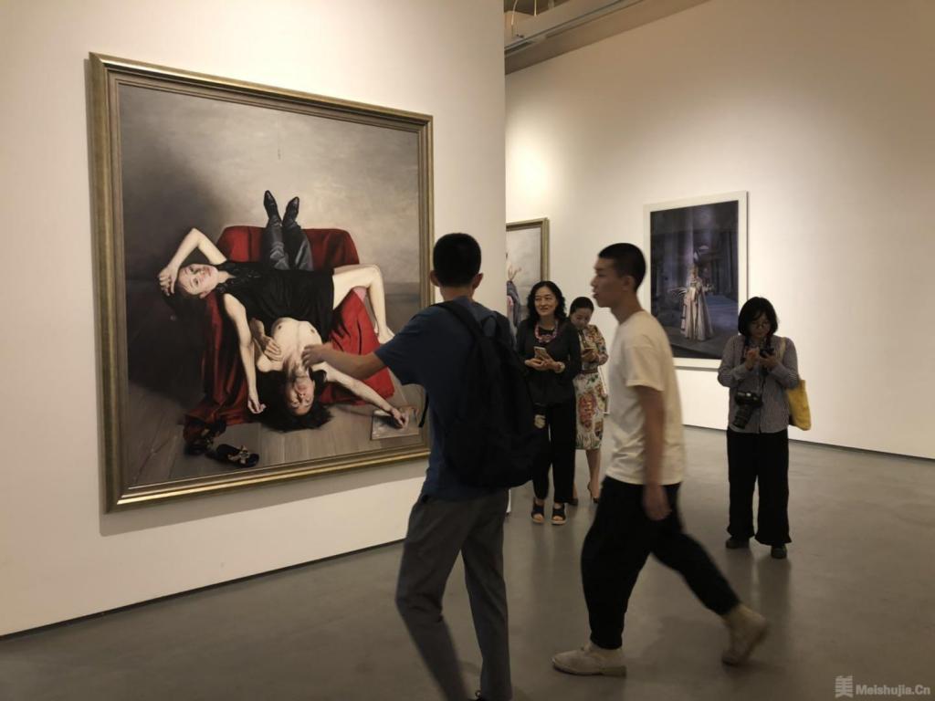 “马特奥·巴西雷、石良双人展”在鸿坤美术馆开幕